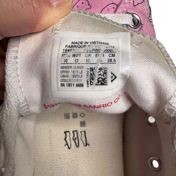 Hello Kitty X Converse Sanrio Pink Lace Up Sneakers Unisex Pink White M10/W12 - Picture 10 of 10